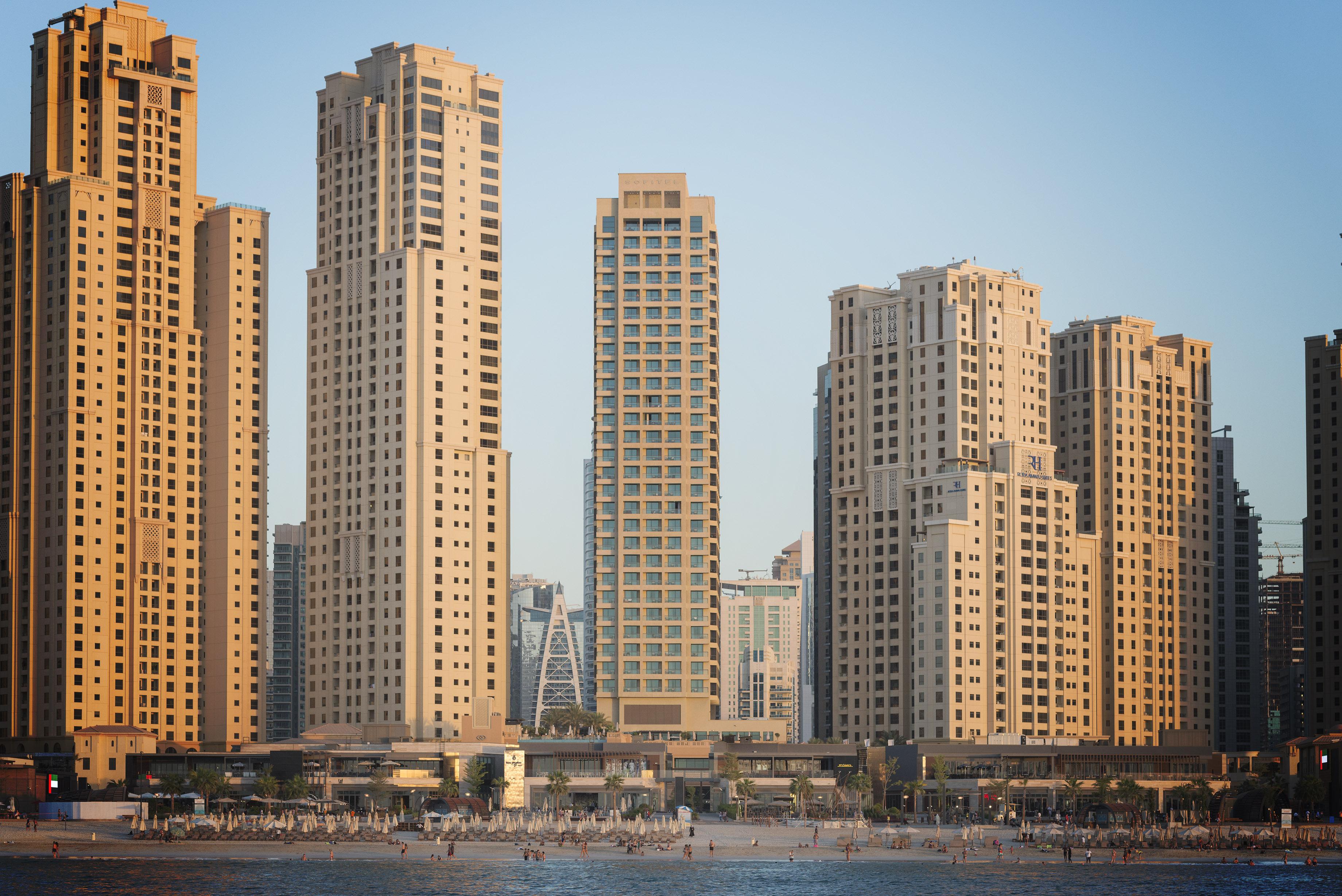 Sofitel Dubai Jumeirah Beach Exterior photo